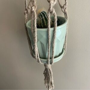604 Macrame Plant Pot Holder Knotted Rope Wooden Beaded Hanging Decor 1970’s